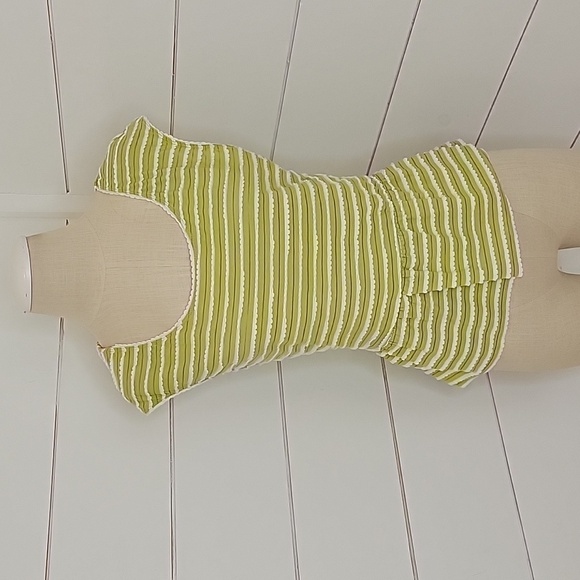 MAX EDITION medium green and white green and white peplum top - Picture 1 of 5